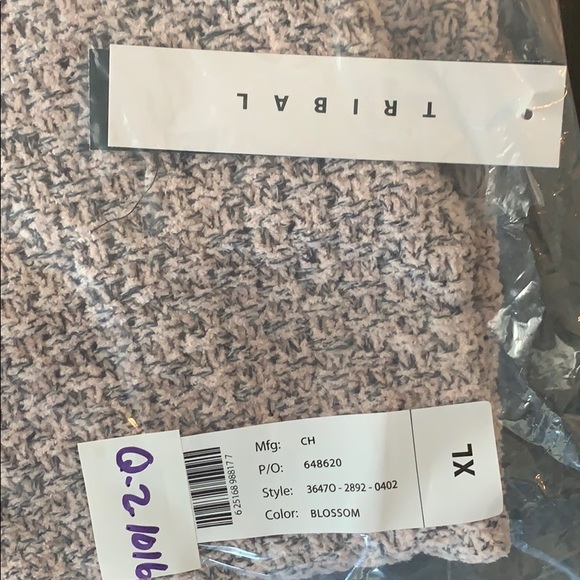 Tribal Long Sleeve Cowl Neck Sweater - Picture 4 of 6